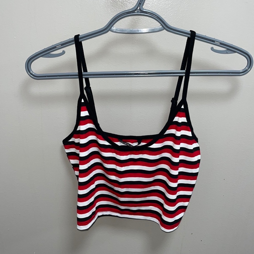 🪻3/$30 Striped crop top!🪻